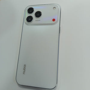 CELULAR NUBIA V80 PRO Z2576 (2025) 256 GB 8 GB RAM (SEMINUEVO)