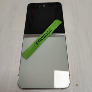 CELULAR SAMSUNG GALAXY Z FLIP 5 SM-F731B (2023) 256 GB 8 GB RAM (SEMINUEVO)