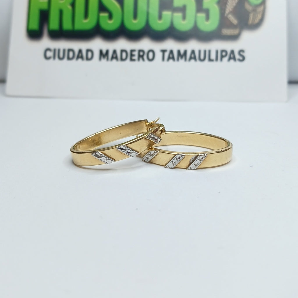 ARRACADAS PAR ORO,RODIADO 14 K 2,50 GRMS (SEMINUEVO)
