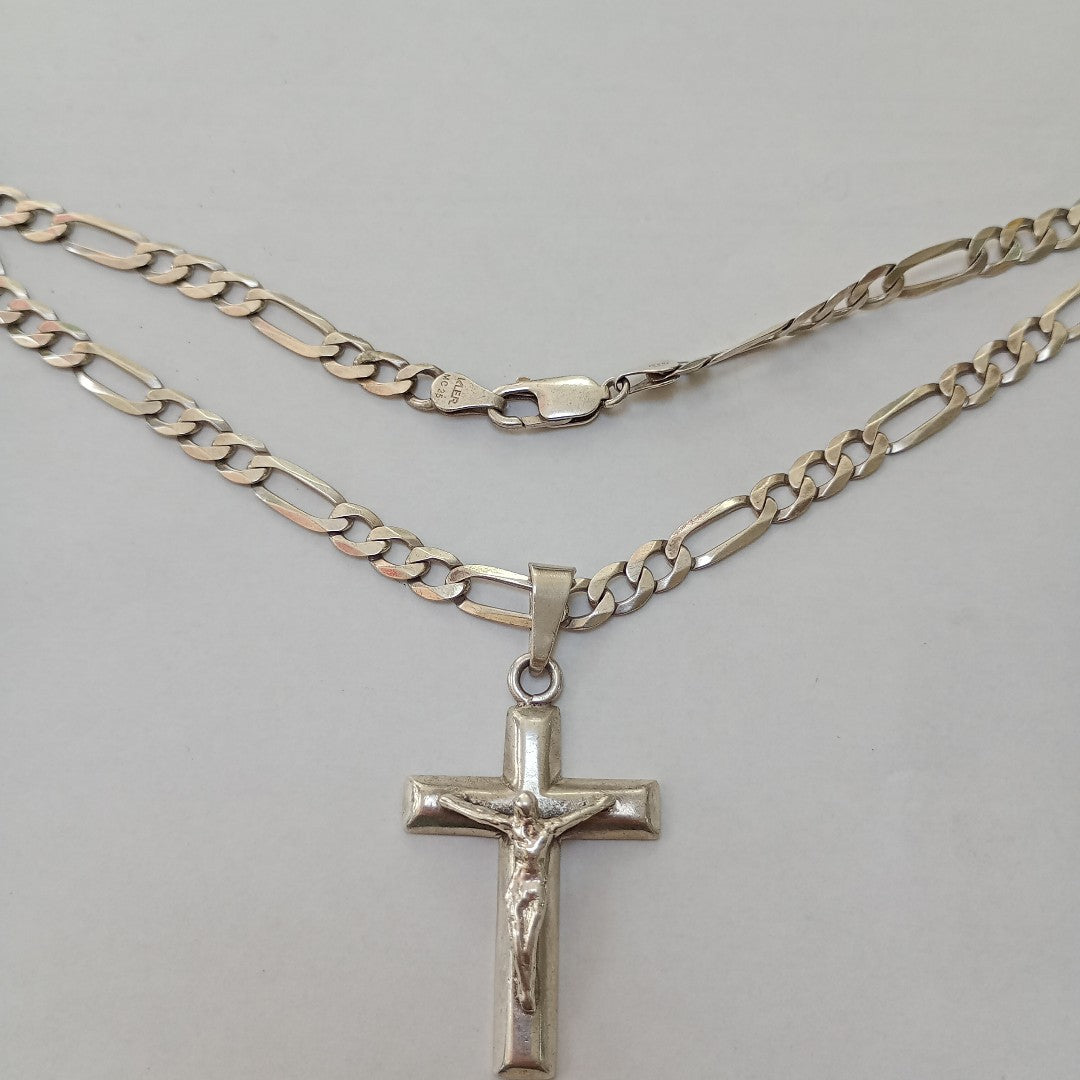 CADENA, CRUCIFIJO PLATA 31.2 GRMS (SEMINUEVO)