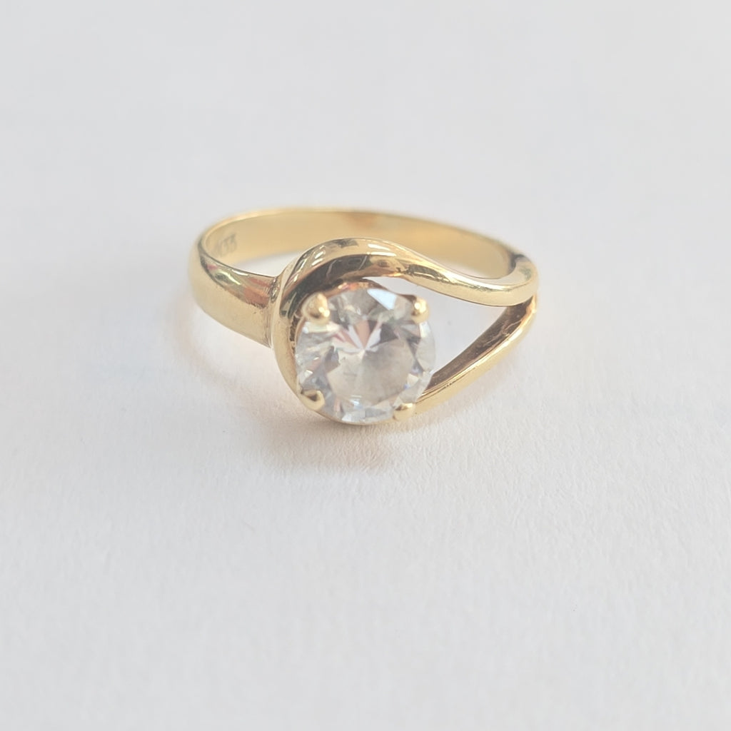 SOLITARIO ORO 14 K 3,20 GRMS (SEMINUEVO)