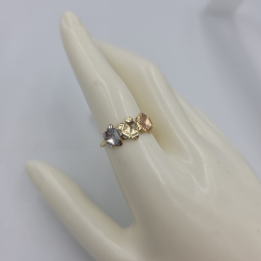 ANILLOS ANILLITO FIG FLORES 10K TALLA 9 1.3 GR (NUEVO)