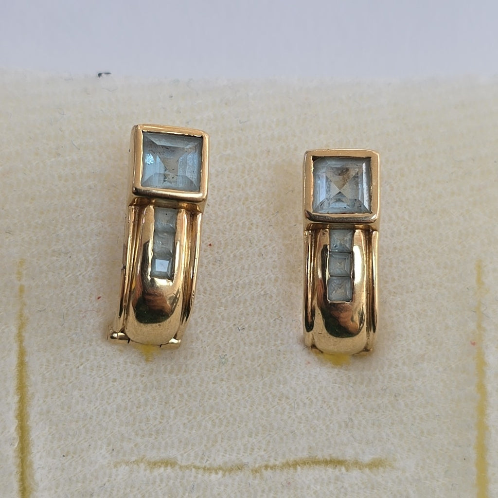 ARETES PAR ORO 14 K 5.9 GRMS (SEMINUEVO)