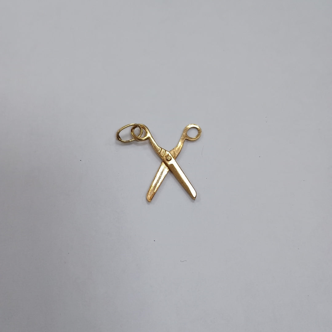 DIJE ORO 10 K 0.9 GRMS (SEMINUEVO)