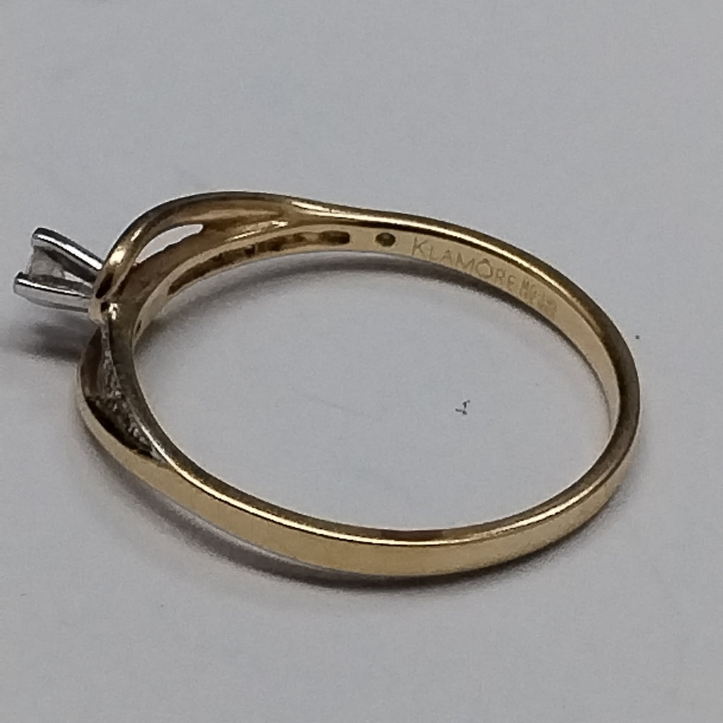 SOLITARIO ORO 14 K 1.9 GRMS (SEMINUEVO)