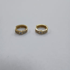 ARETES ARRACADAS C CIRCONIAS 10K 2.6 GR (NUEVO)