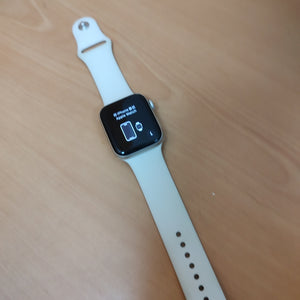 SMARTWATCH APPLE SE 2 ALUMINIO A2723 44 MM GPS (SEMINUEVO)