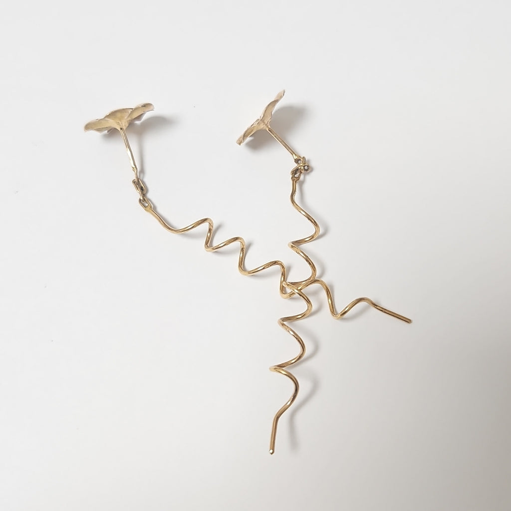 ARETES PAR ORO 8 K 3.1 GRMS (SEMINUEVO)