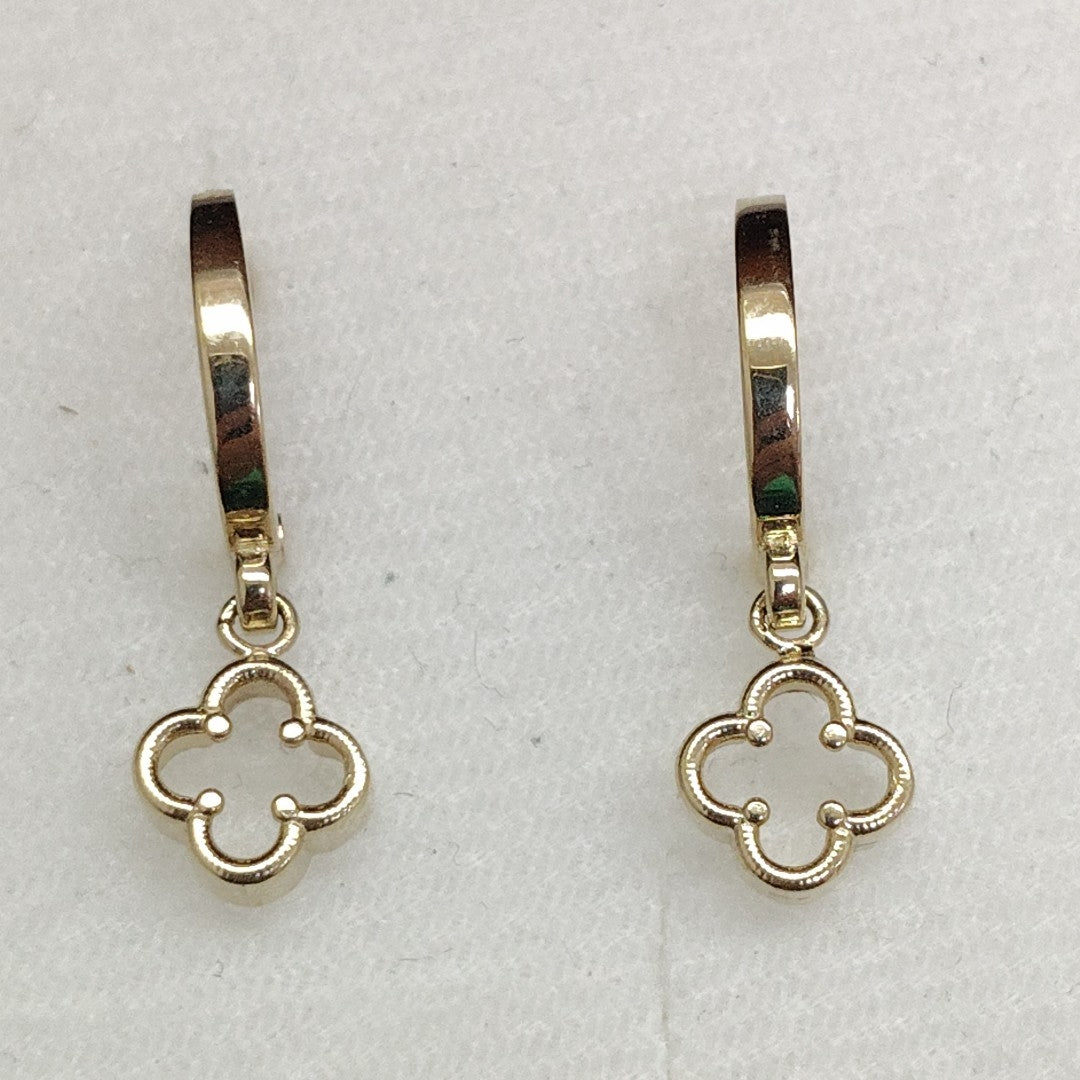 ARETES ARRACADAS CON DIJE 14K 2.4 GR (NUEVO)