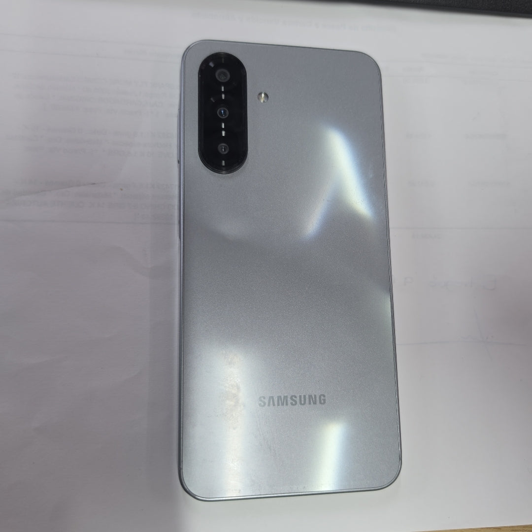 CELULAR SAMSUNG GALAXY A17 SM-A175F (2025) 128 GB 4 GB RAM (SEMINUEVO)