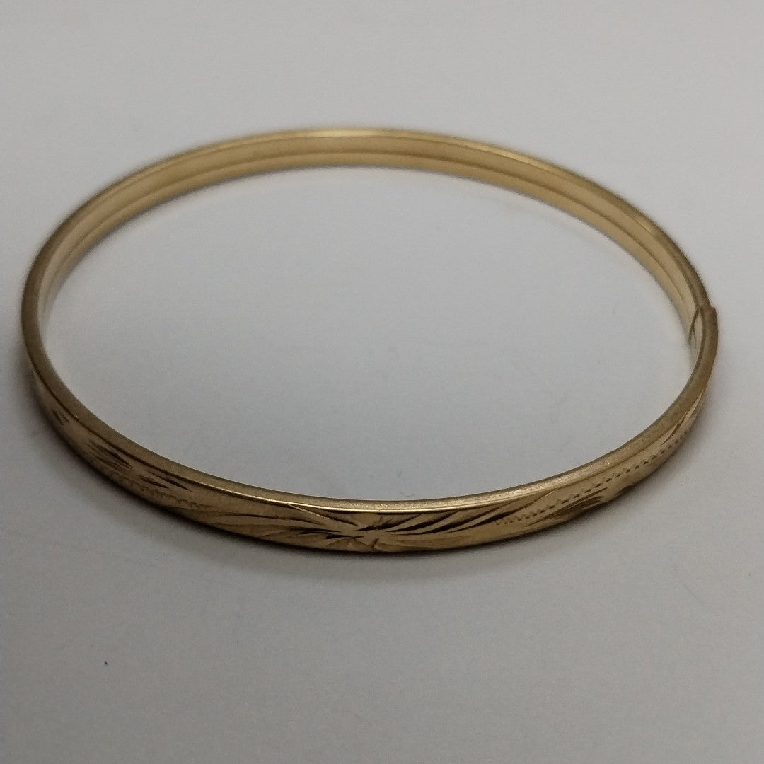 PULSERA RIGIDA ORO 10 K 4.7 GRMS (SEMINUEVO)
