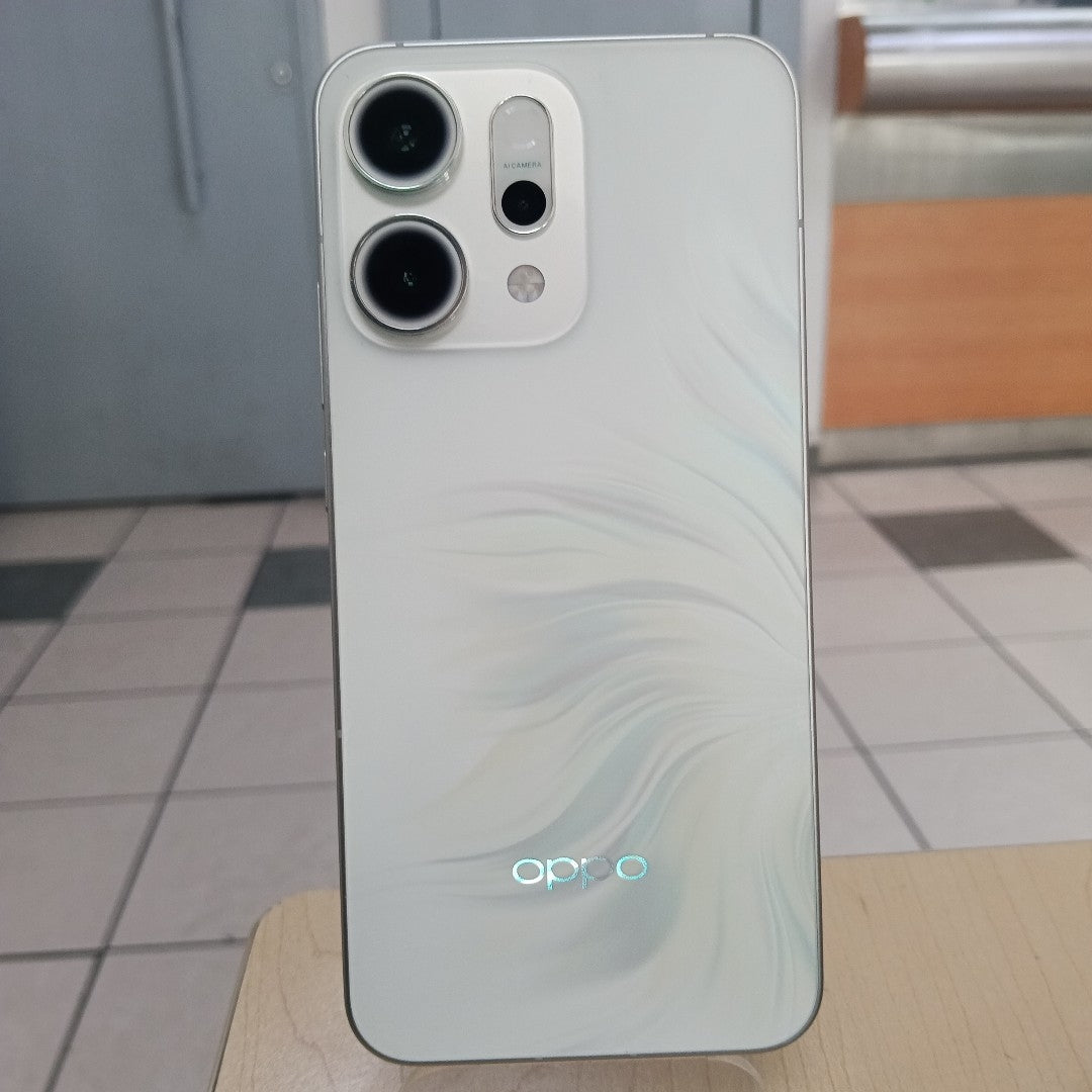 CELULAR OPPO RENO14 5G CPH2737 (2025) 512 GB 12 GB RAM (SEMINUEVO)