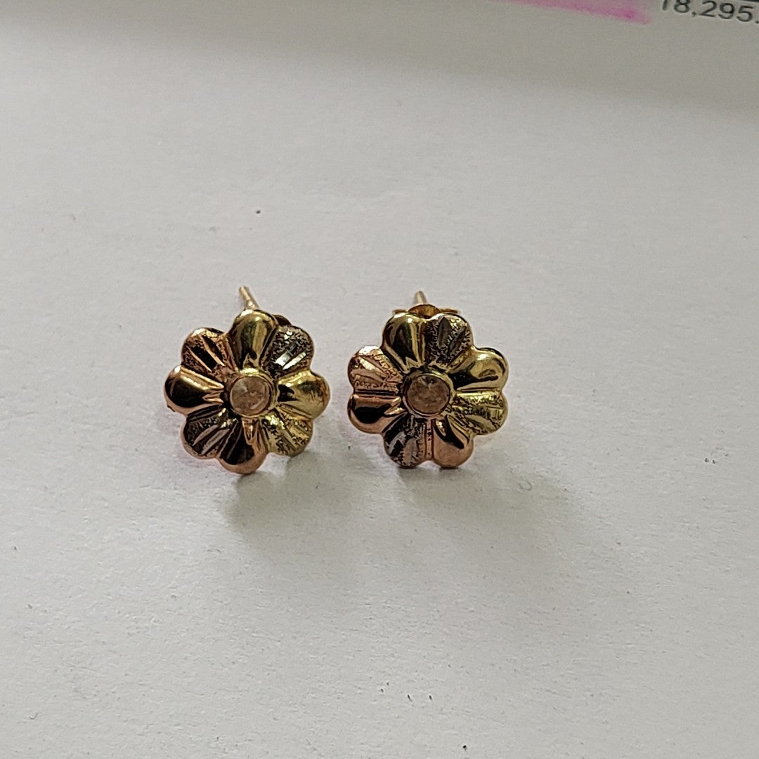 BROQUELES PAR ORO 14 K 1.1 GRMS (SEMINUEVO)