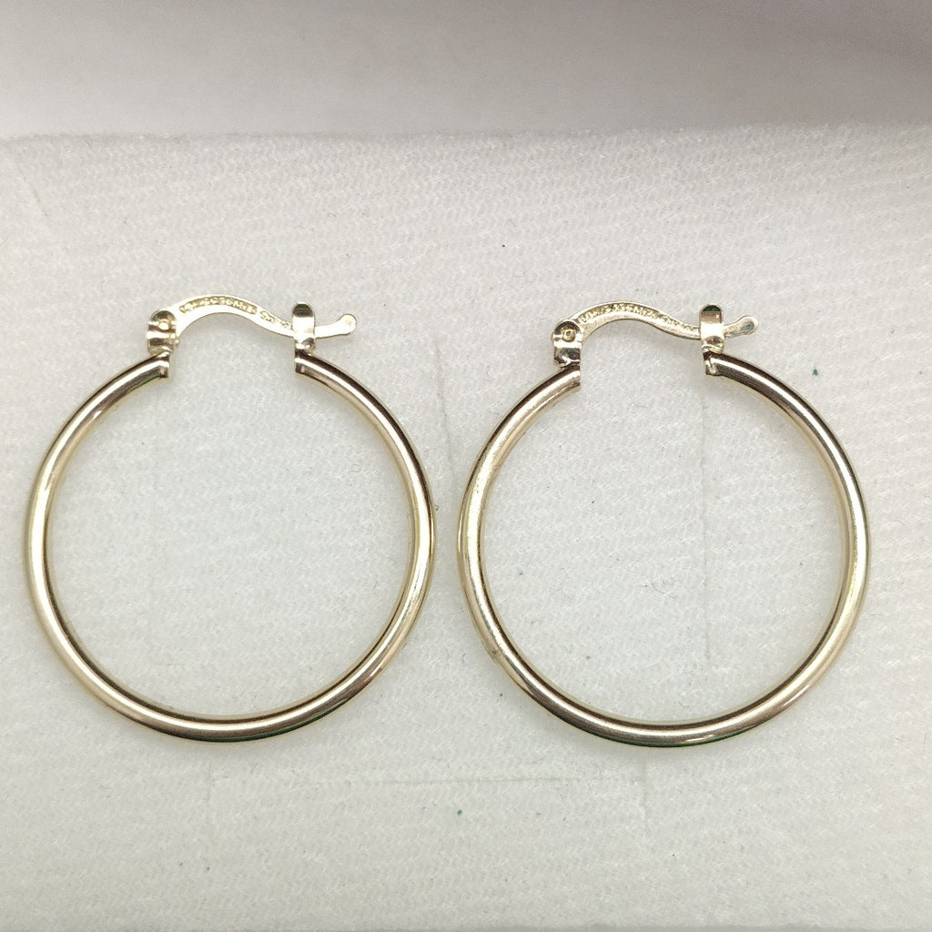ARETES TEJIDO ARRACADAS LISAS 14K 1.5 GR (NUEVO)