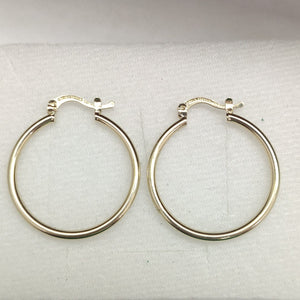 ARETES TEJIDO ARRACADAS LISAS 14K 1.5 GR (NUEVO)