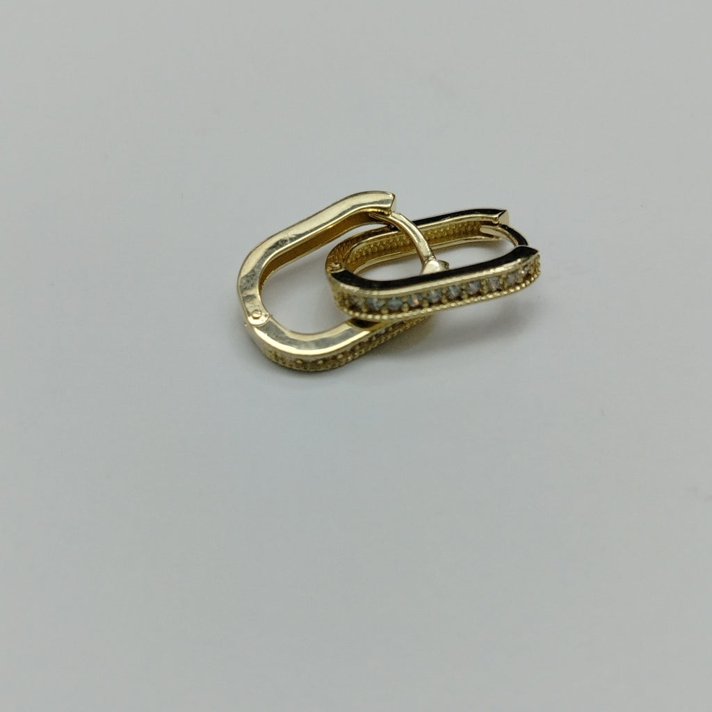 ARETES HUGGIES OVALADA C CIRCONIAS 14K 2.4 GR (NUEVO)