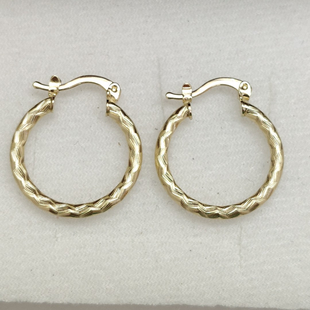 ARETES ARRACADAS LABRADAS 14K 2.1 GR (NUEVO)
