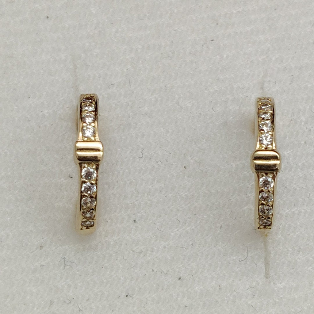 ARETES HUGGIES C CIRCONIA 14K 1.8 GR (NUEVO)