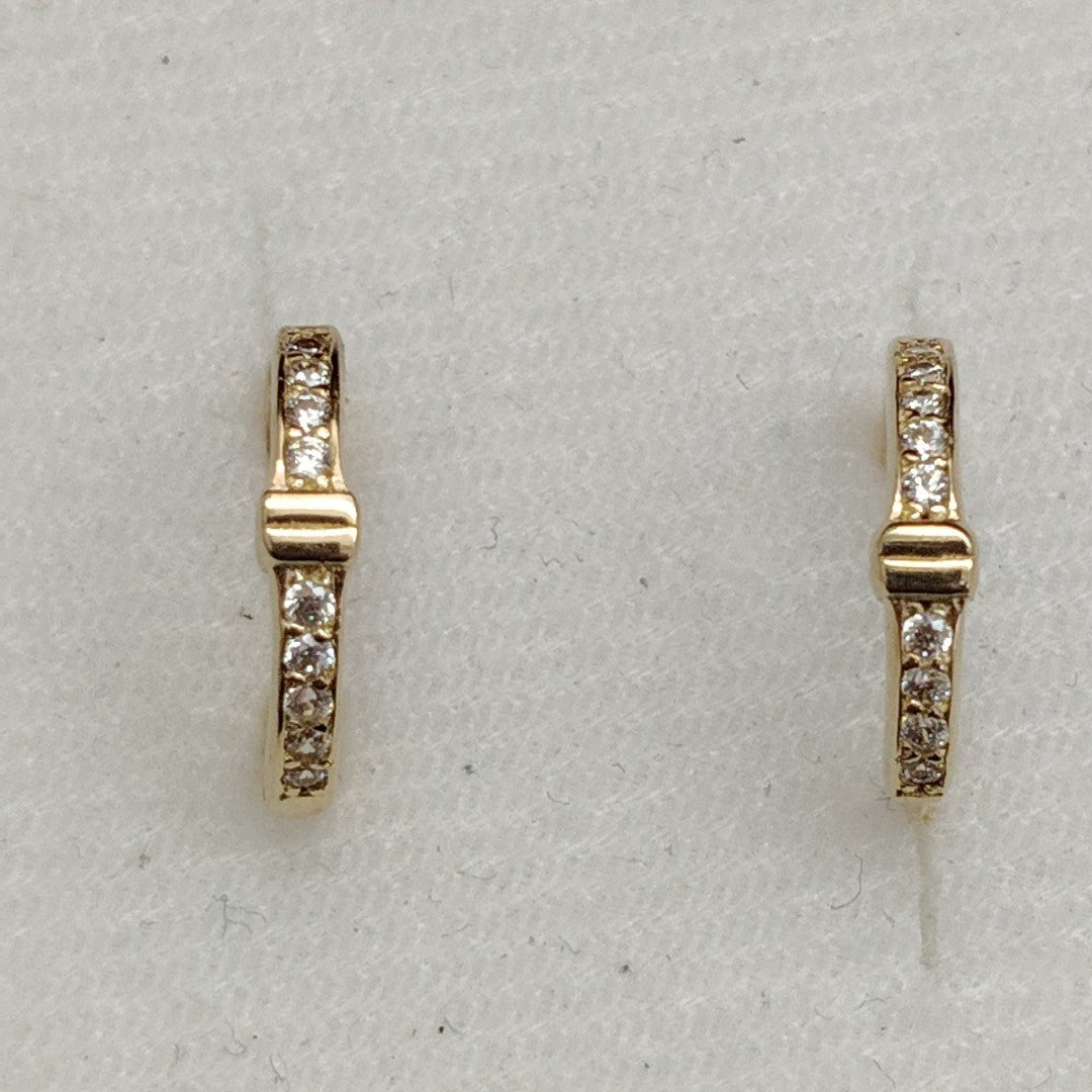 ARETES HUGGIES C CIRCONIA 14K 1.8 GR (NUEVO)