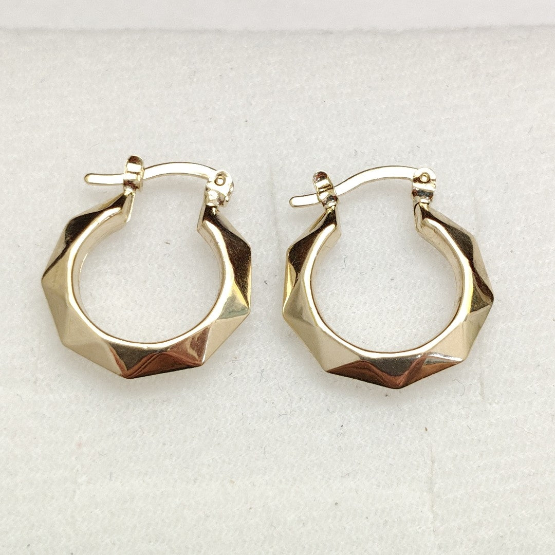 ARETES TEJIDO ARRACADAS FACETADAS 14K 1.8 GR (NUEVO)