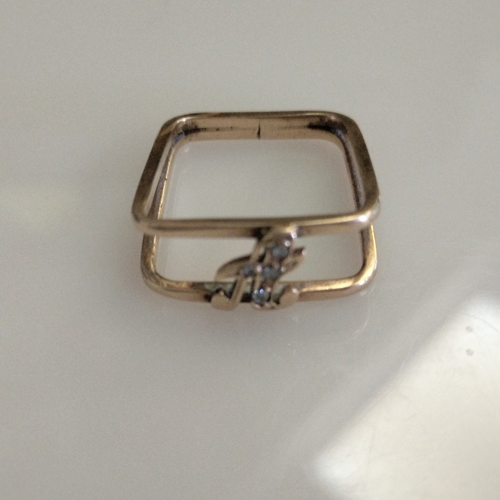 ANILLO ORO 14 K 2.6 GRMS (SEMINUEVO)
