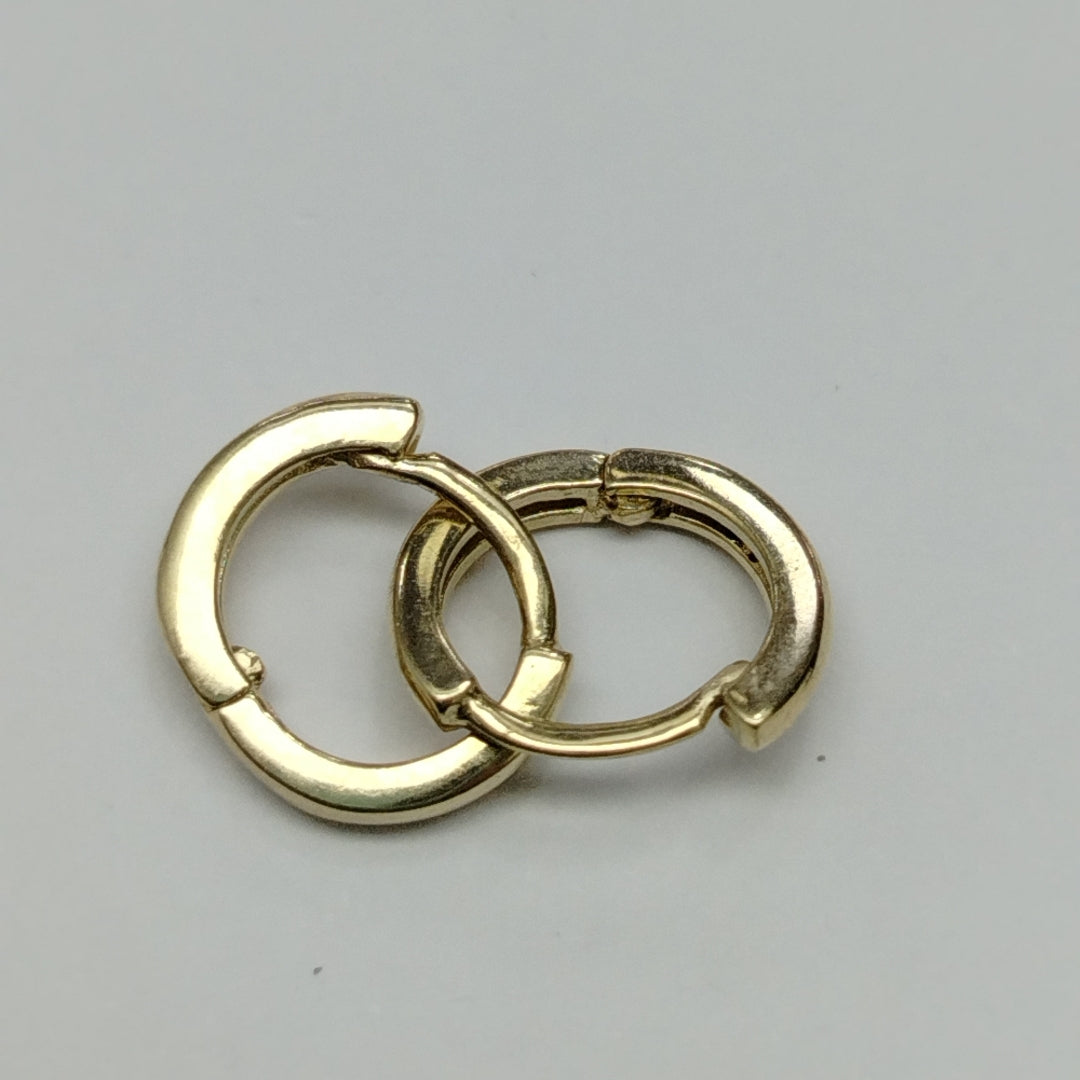 ARETES HUGGIE 14K 1.3 GR (NUEVO)