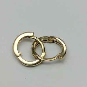 ARETES HUGGIE 14K 1.3 GR (NUEVO)