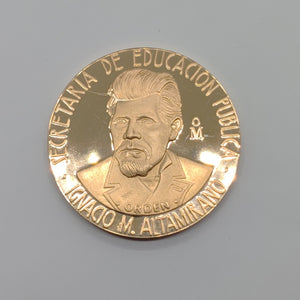 MEDALLA CONMEMORATIVA ORO 21 K 42 GRMS (SEMINUEVO)