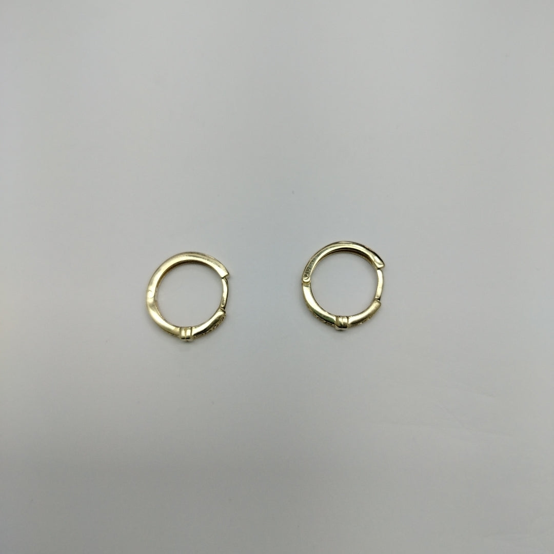 ARETES HUGGIES C CIRCONIA 14K 1.8 GR (NUEVO)