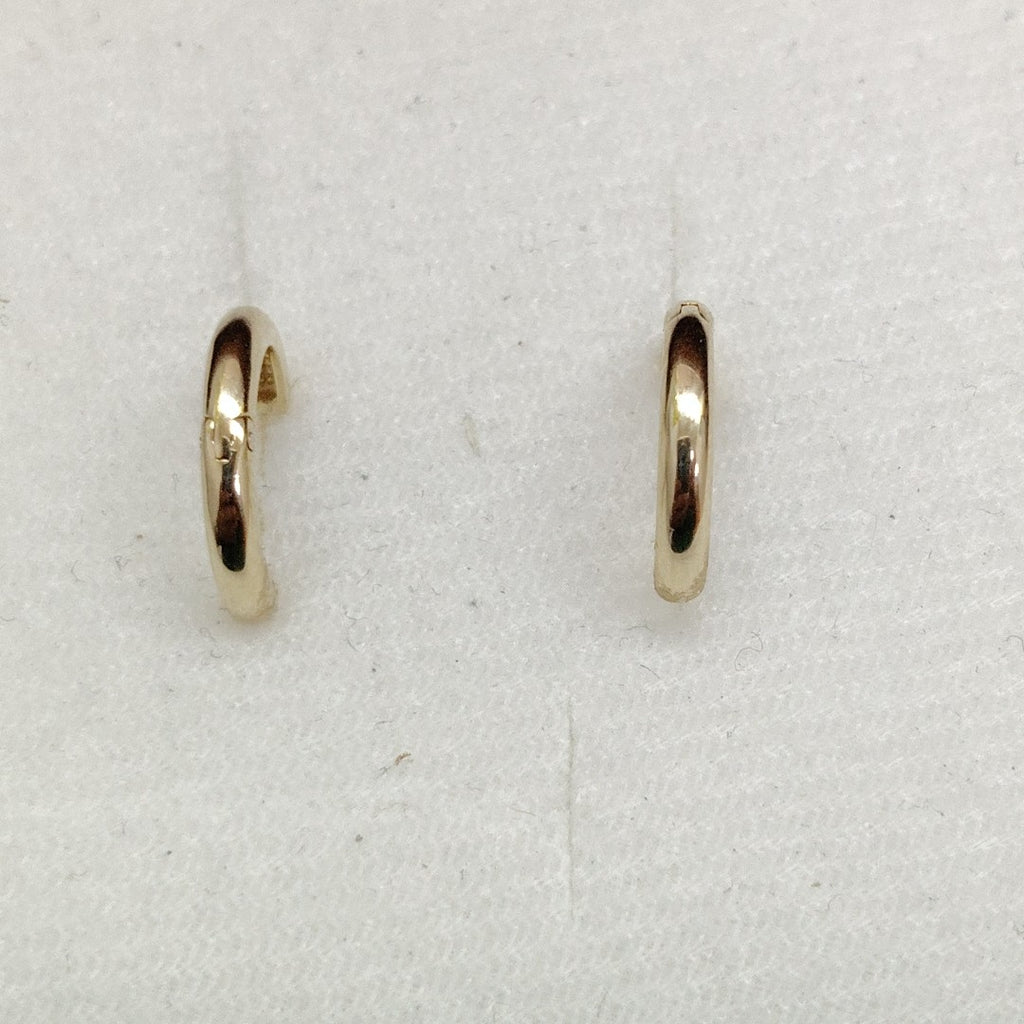 ARETES HUGGIES LISAS 14K 1.3 GR (NUEVO)
