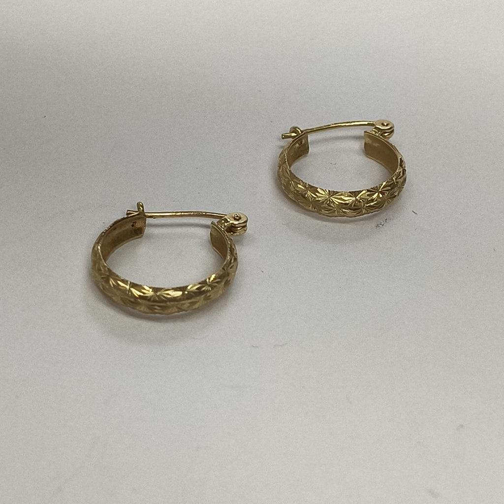 ARRACADAS PAR ORO 8 K 1.7 GRMS (SEMINUEVO)