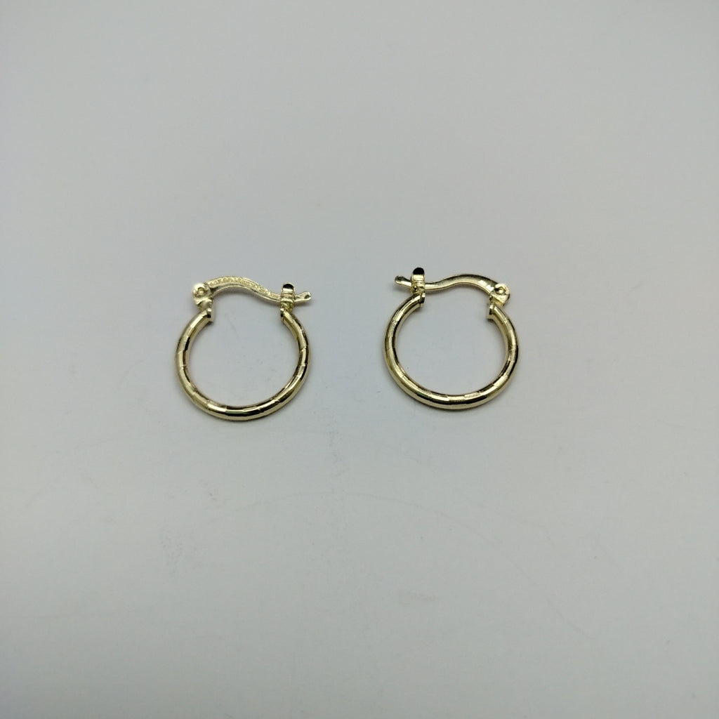 ARETES ARRACADAS ESTRIADAS 14K 1.4 GR (NUEVO)