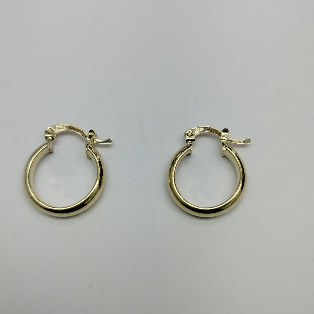 ARETES ARRACADA LISA 14K 1.6 GR (NUEVO)
