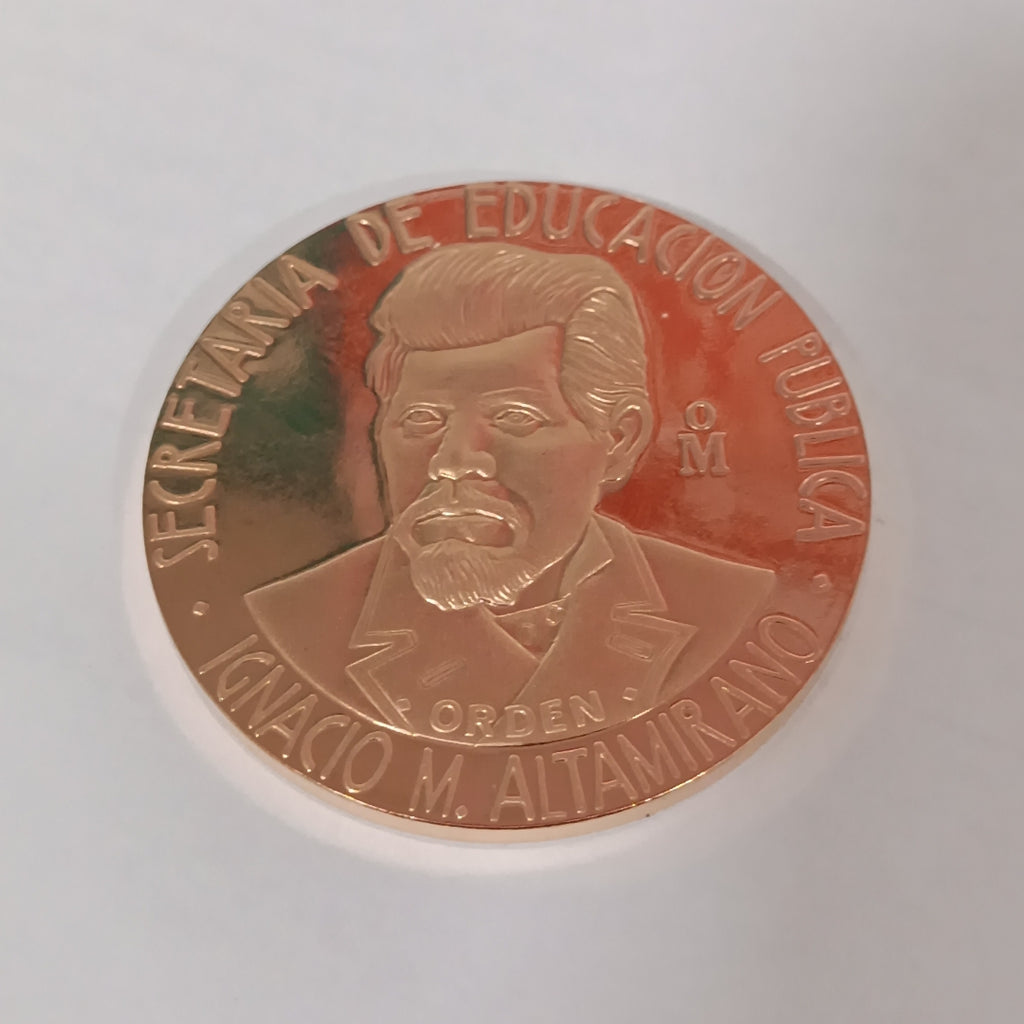MEDALLA CONMEMORATIVA ORO 21 K 41.9 GRMS (SEMINUEVO)