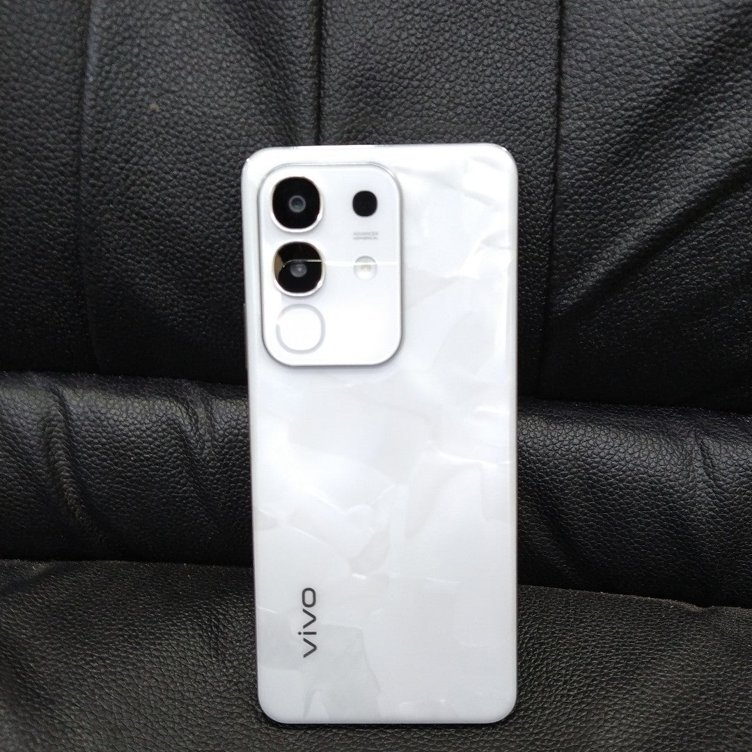 CELULAR VIVO Y29 V2434 (2025) 256 GB 8 GB RAM (SEMINUEVO)