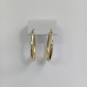 ARETES ARRACADAS ESTRIADAS 14K 2.7 GR (NUEVO)