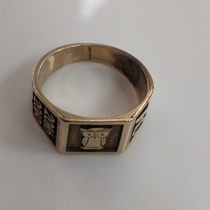 ANILLO DE GRADUACIÓN ORO 8 K 5.3 GRMS (SEMINUEVO)