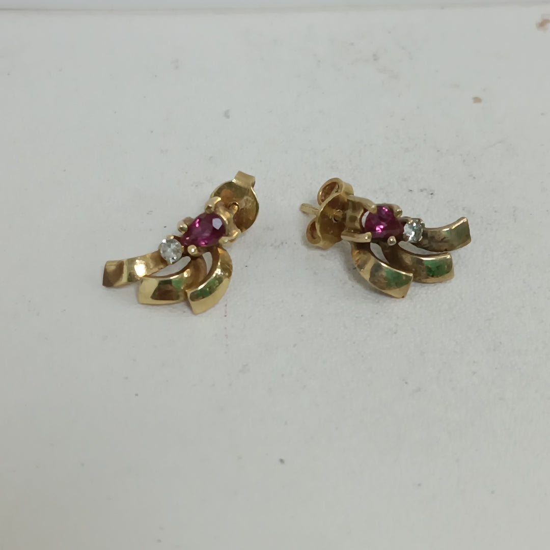 ARETES PAR ORO 10 K 3.1 GRMS (SEMINUEVO)