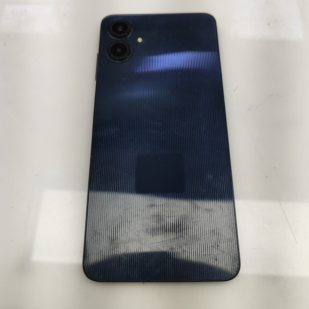 CELULAR SAMSUNG GALAXY A06 SM-A065M (2024) 64 GB 4 GB RAM (SEMINUEVO)