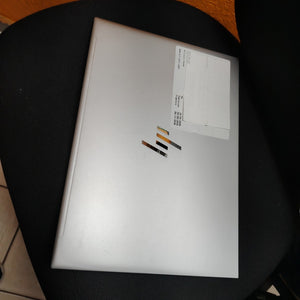 LAPTOP HP ZBOOK FIREFLY 14 G11 (2024) 512 GB SSD 16 GB RAM (SEMINUEVO)