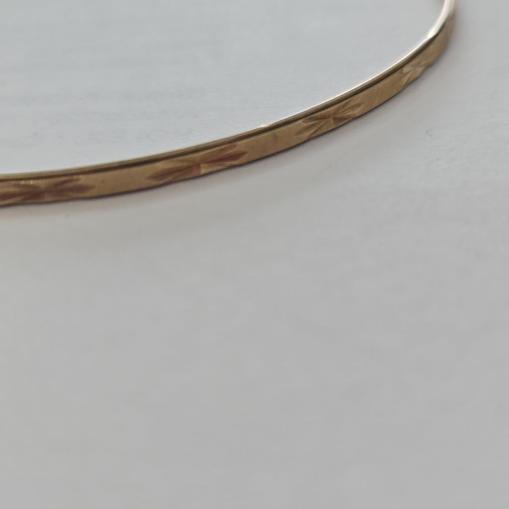 PULSERA RIGIDA ORO 8 K 4,60 GRMS (SEMINUEVO)