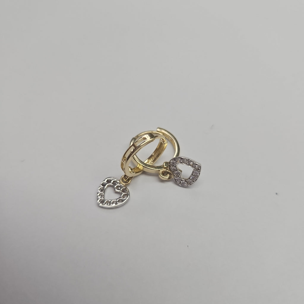 ARETES HUGGIES CON DIJE CORAZON Y CIRCONIAS 14K 2.2 GR (NUEVO)