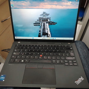 LAPTOP LENOVO THINKPAD T14 GEN 4 (2024) 512 GB SSD 16 GB RAM (SEMINUEVO)