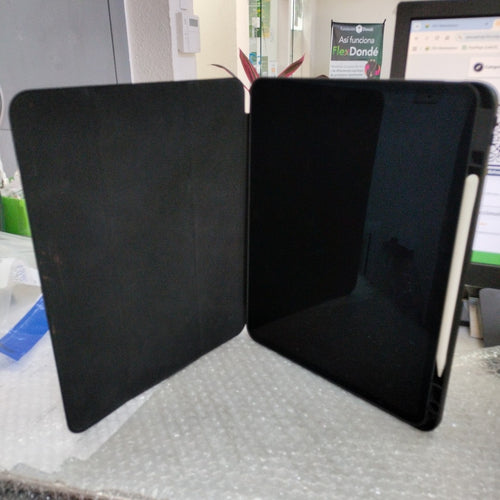 TABLETA APPLE IPAD PRO 13" A2925 (2024) 256 GB 8 GB RAM (SEMINUEVO)