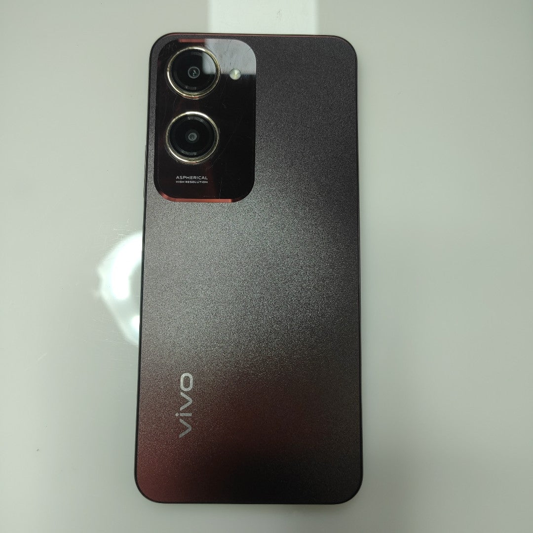 CELULAR VIVO Y18 V2333 128 GB 6 GB (SEMINUEVO)