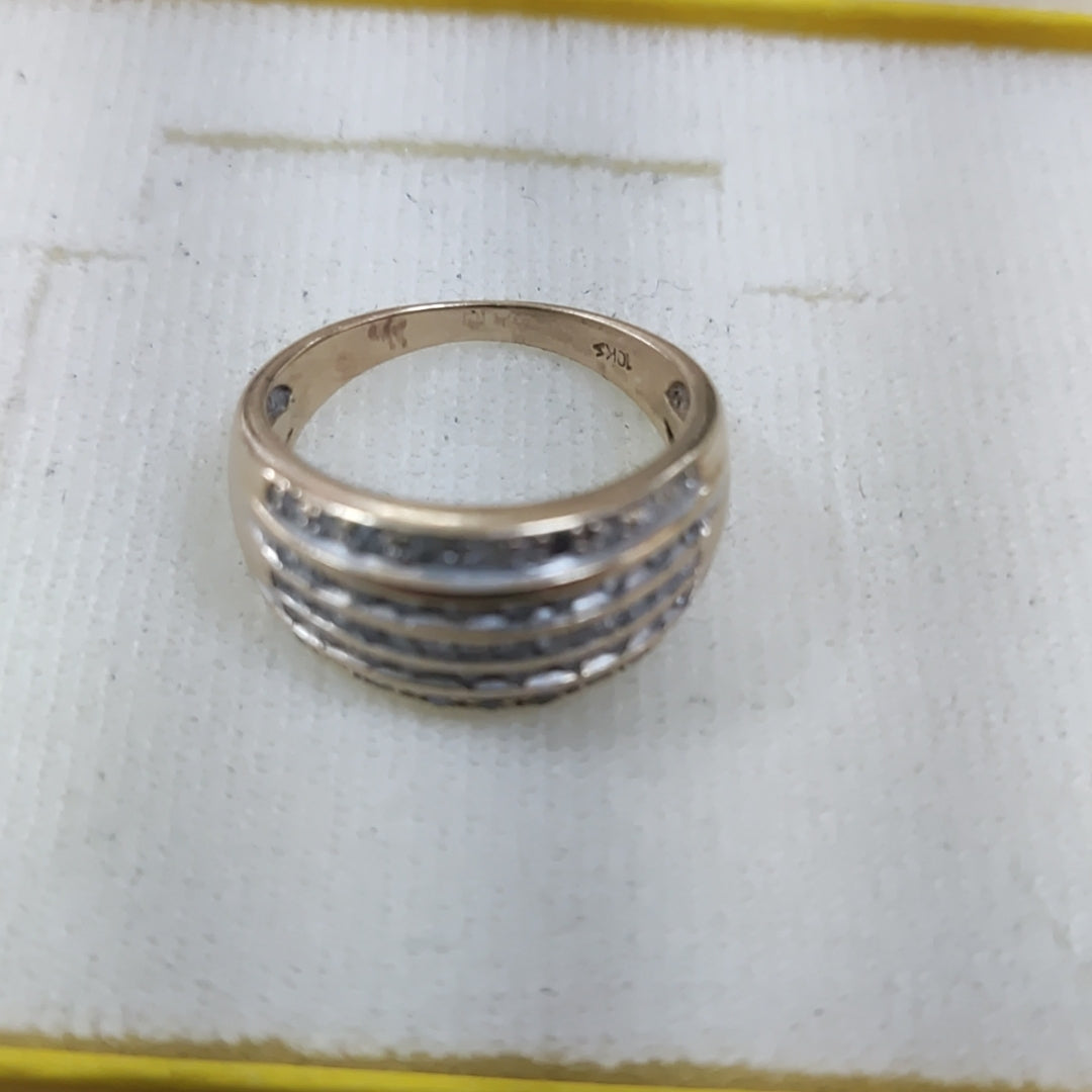 ANILLITO ORO 10 K 4.3 GRMS (SEMINUEVO)