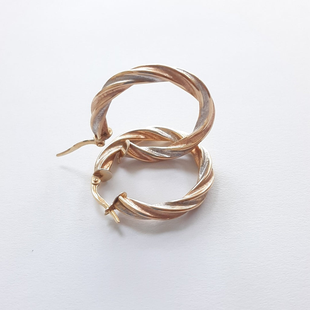 ARRACADAS PAR ORO 14 K 2.6 GRMS (SEMINUEVO)