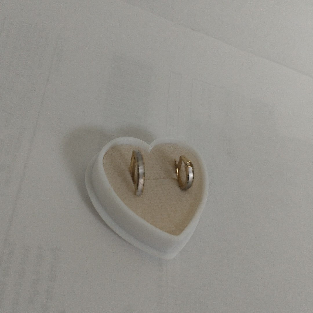 ARETES PAR ORO 10 K 0.7 GRMS (SEMINUEVO)