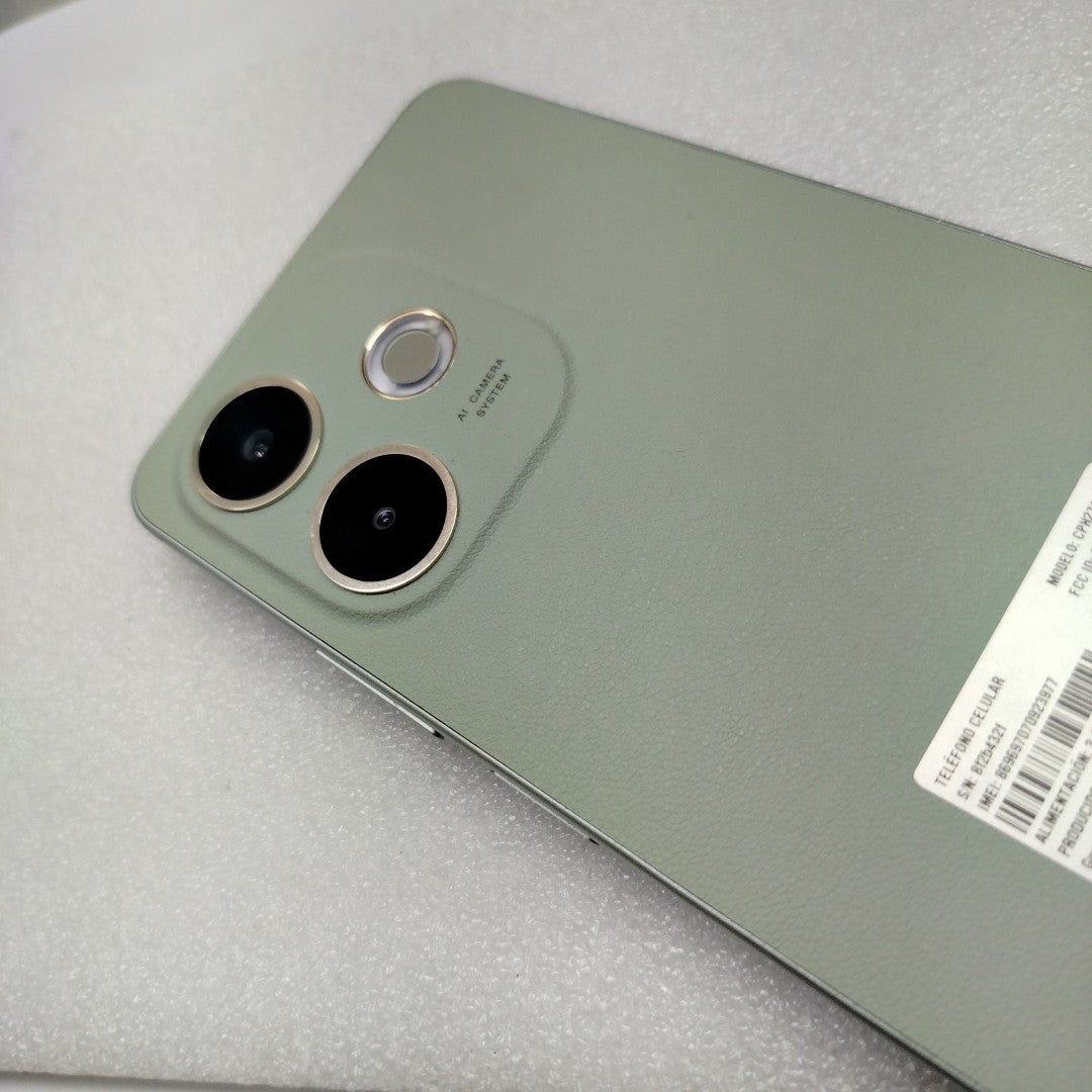 CELULAR OPPO A5 PRO CPH2711 (2025) 256 GB 8 GB RAM (SEMINUEVO)