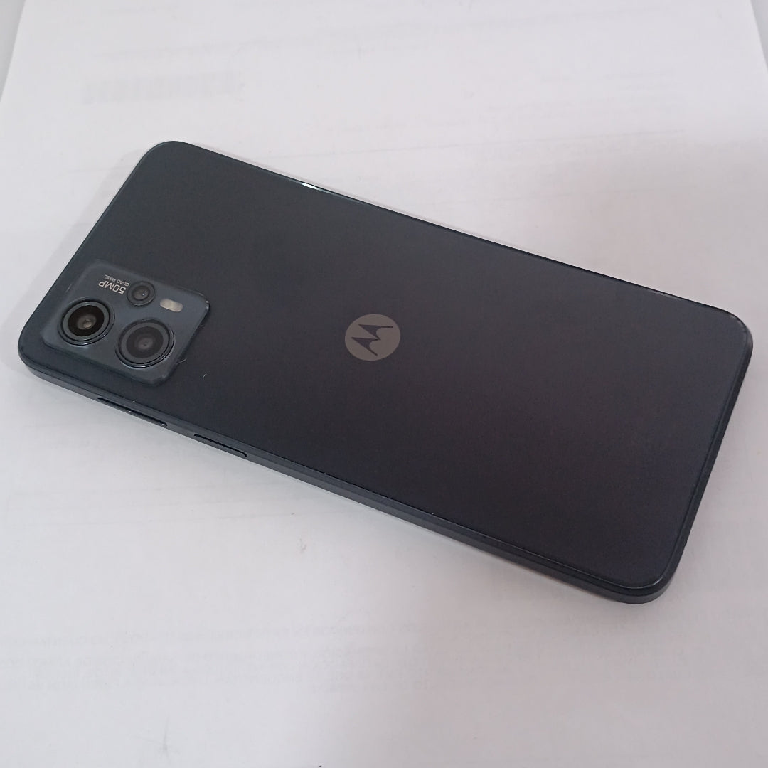 CELULAR MOTOROLA MOTO G13 XT2331-1 (2023) 128 GB 4 GB RAM (SEMINUEVO)